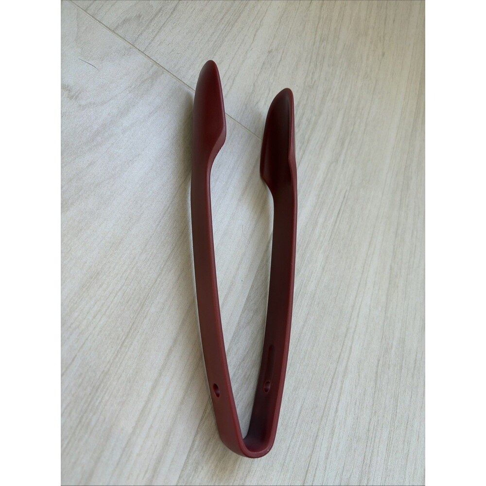 Red Classic Nylon Tongs Safe for Nonstick